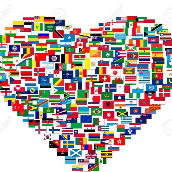 Meet your Posher, Courtney - Picture 1 of 1